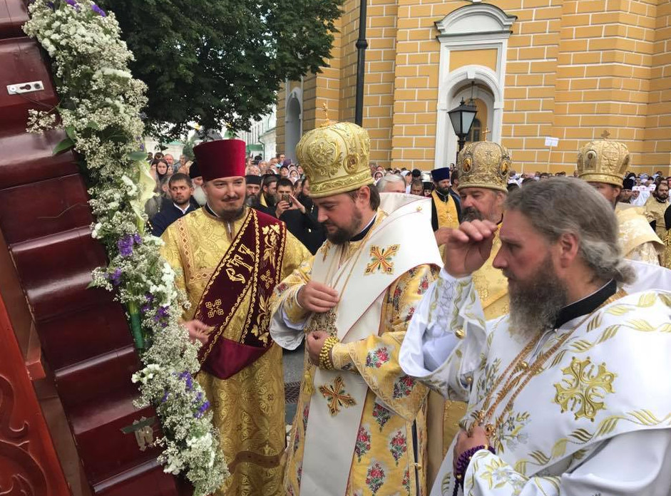  Духівник Фонду взяв участь в урочистому молебні до Дня Хрещення Русі на Володимирській гірці
